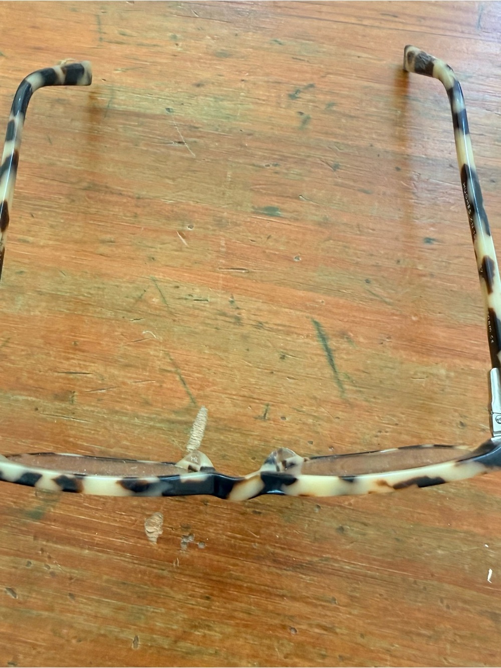 Warby Parker Beige and Brown Tortoiseshell Frames - Picture 2 of 9